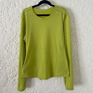 Arc'teryx Women's Small Long Sleeve Zippered Shirt in Lime Green, Hiking Outdoor